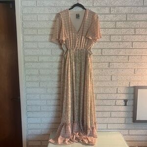 Taylor Peach Floral Maxi Dress